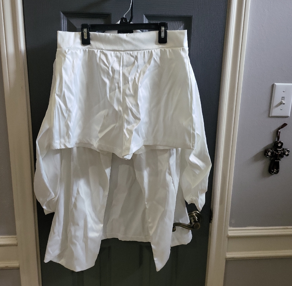 Windsor Elegant White Layered Midi Skirt
